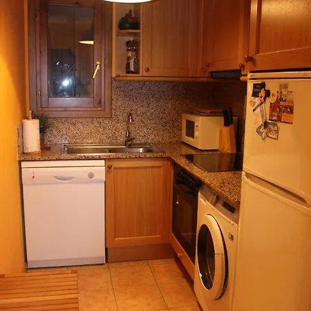 Ball Benas Edificio Mirador סרלר